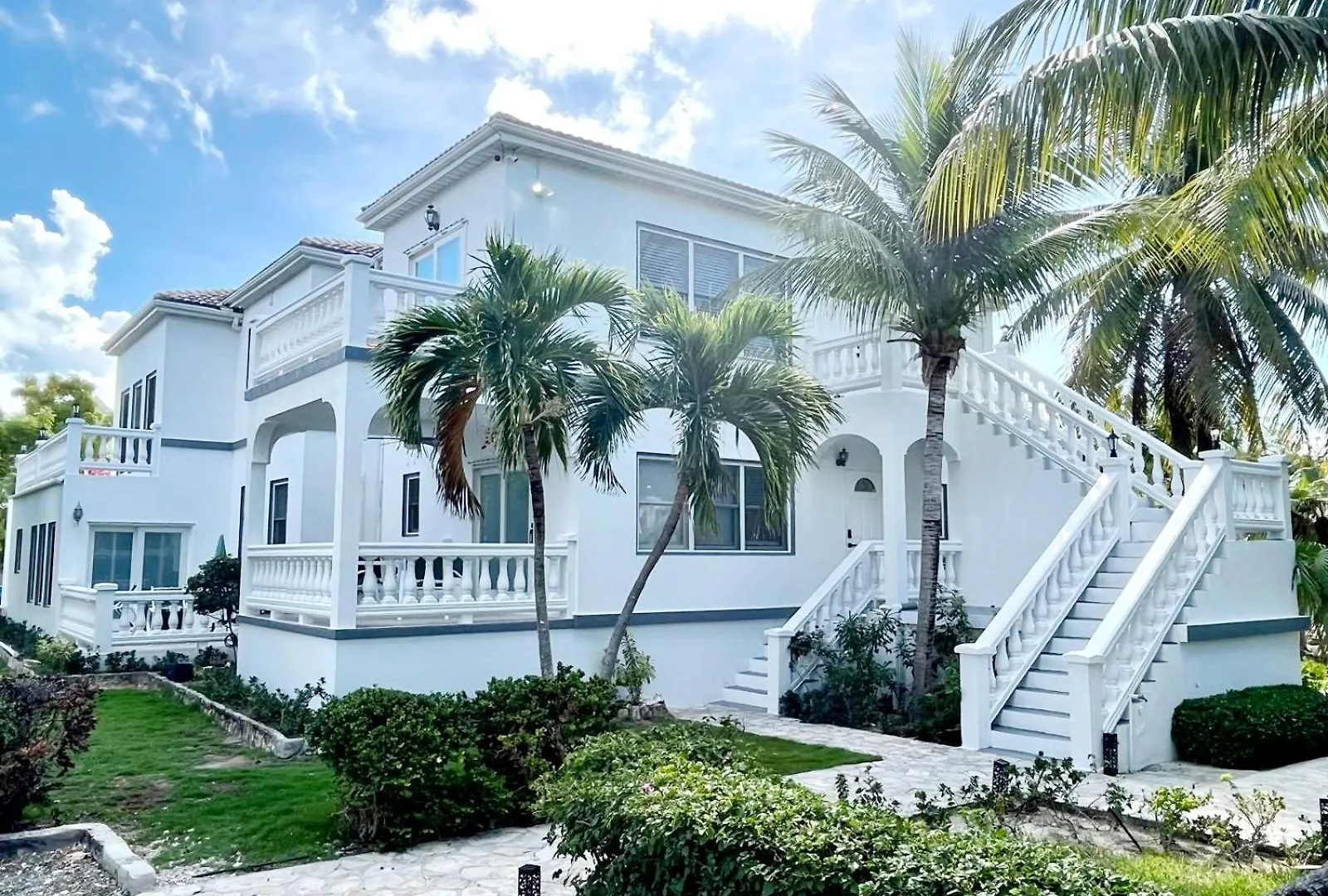 Holiday home The Seagate Villa The Bight Settlements Turks And Caicos Islands