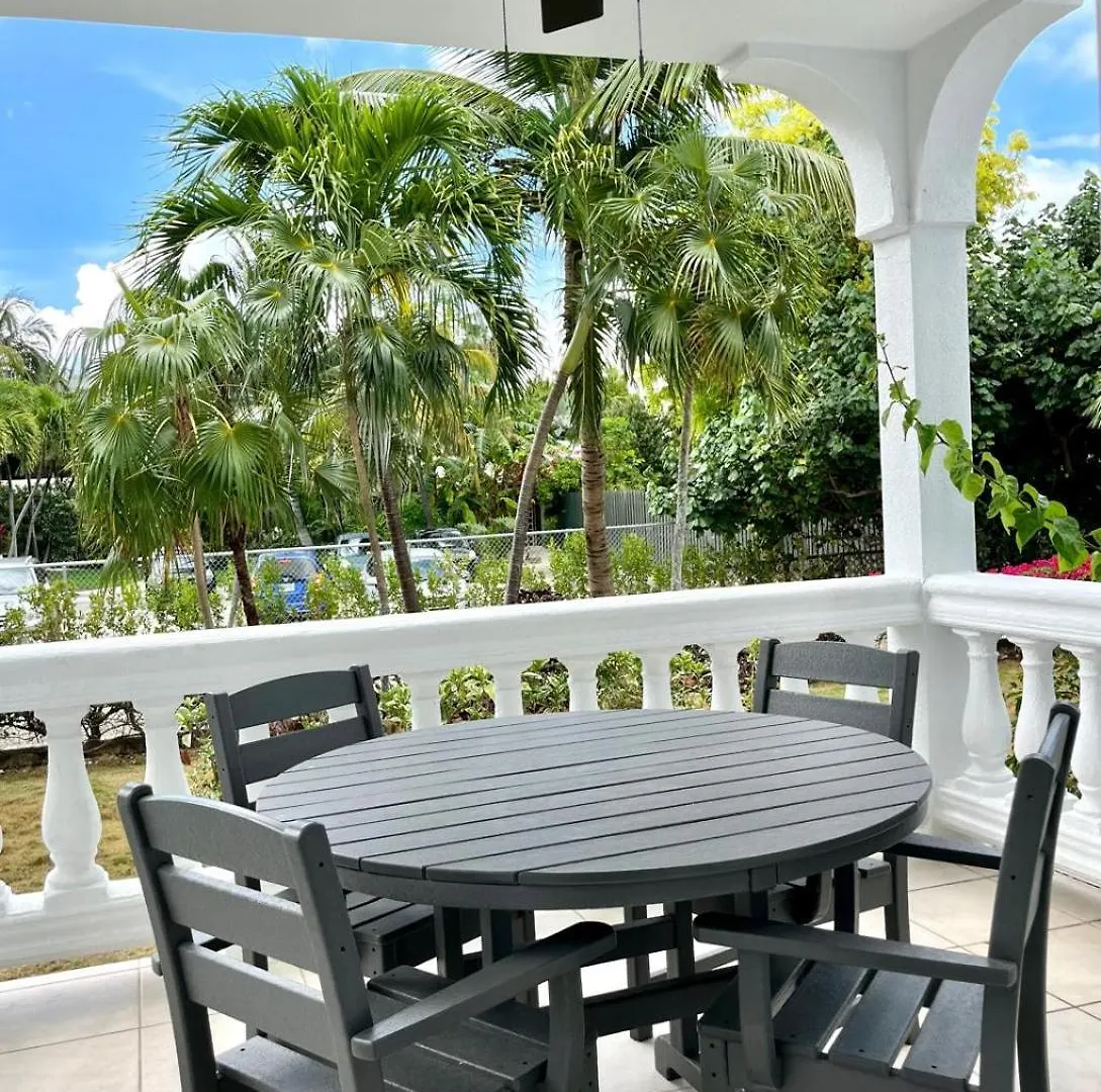 Holiday home The Seagate Villa The Bight Settlements Turks And Caicos Islands